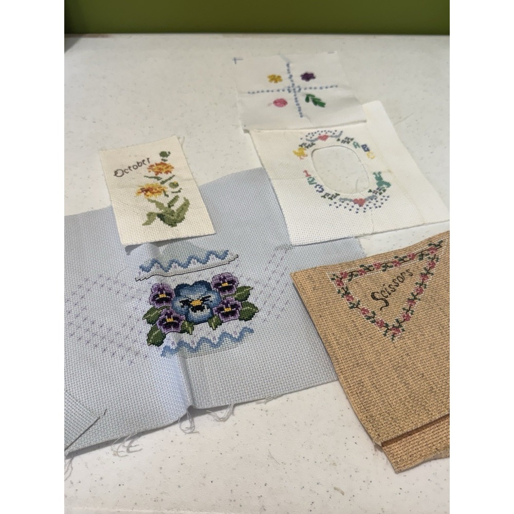 Lot of 5 Finished Cross Stitch Various Sizes, Flowers, Cottage Core Samplers‎